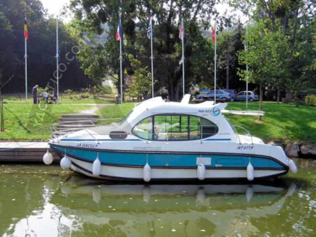 Houseboat Estivale Duo available for charter in Le Somail