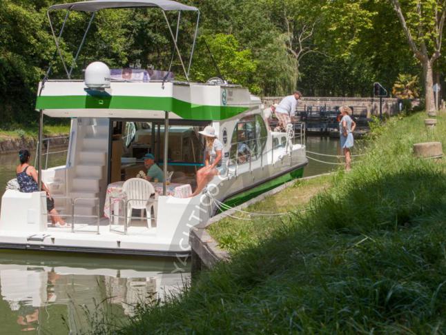 Hausboot Estivale Quattro chartern in Saverne