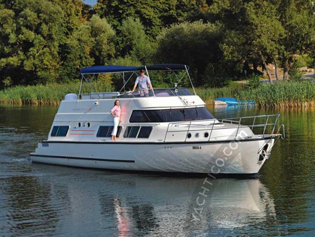 Motoryacht Europa 700 chartern in Fürstenberg