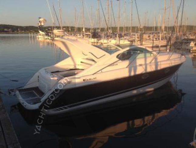 Motorboat Fairline 34 for rent in Gothenburg