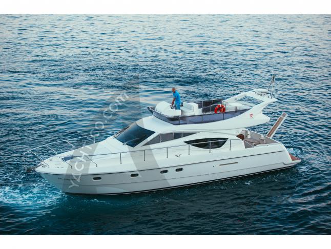 Yacht Ferretti 430 Yachtcharter in ACI Marina Split