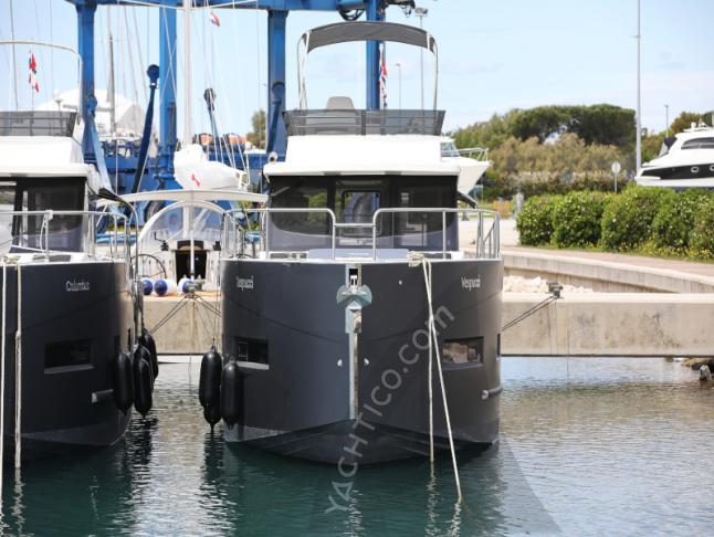 Motor yacht Futura 40 Grand Horizon available for charter in Marina Dalmacija