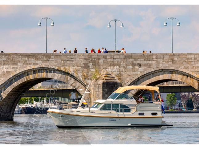 Motor yacht Grand Sturdy 30 for rent in Kinrooi