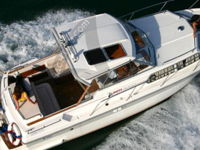 Yacht Inter 9000 for rent in Unteruhldingen