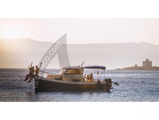 Motoryacht Leidi 660 chartern in Pula