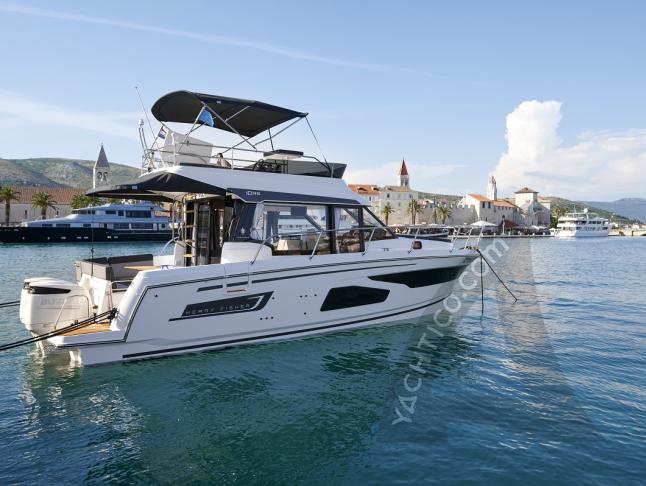 Motoryacht Merry Fisher 1095 Yachtcharter in Trogir