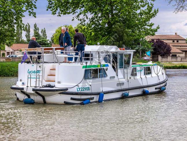 Houseboat Penichette 1180 for rent in Bram