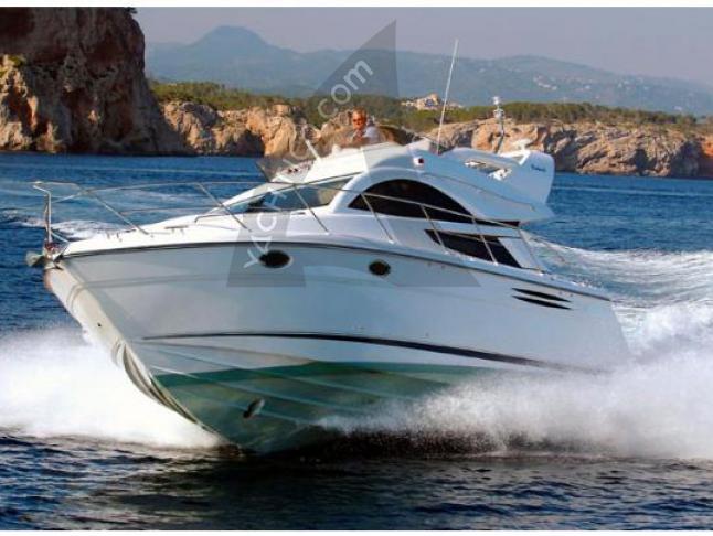 Motoryacht Phantom 40 chartern in Marina Mandalina