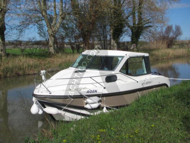 Hausboot Primo chartern in Marina Fürstenberg