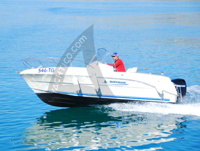 Motorboat Quicksilver 525 Commander available for charter in Trogir