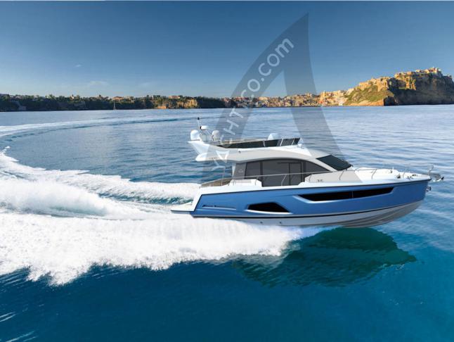 Motorboat Sealine F 430 available for charter in Pula