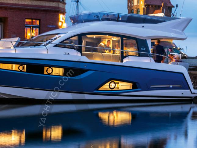 Motoryacht Sealine F 430 chartern in Pula