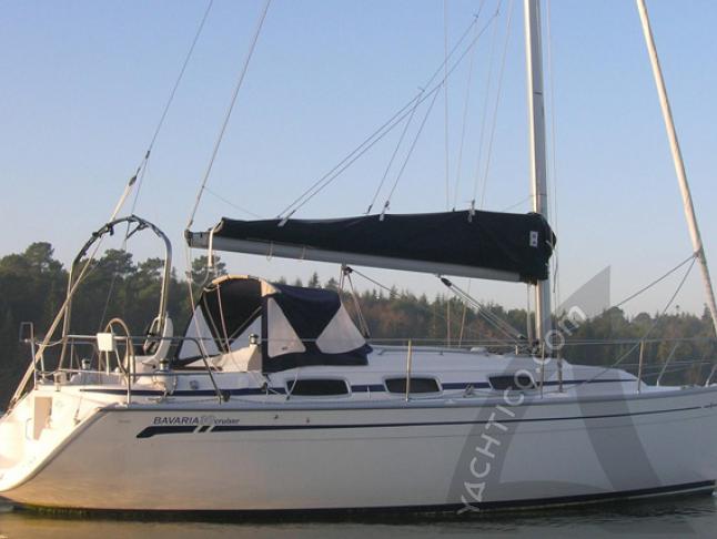 Yacht Bavaria 30 Cruiser for rent in Workum