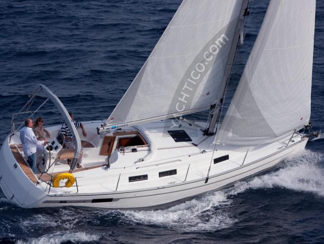 Yacht Bavaria 32 Cruiser available for charter in Saltsjoe Duvnaes