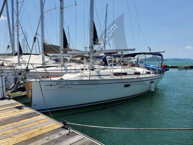 Sailboat Bavaria 34 Cruiser for rent in Yacht Haven Marina Phuket