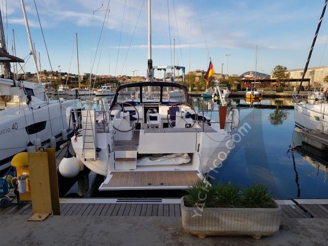 Segelyacht Bavaria 35 Holiday chartern in Portoferraio