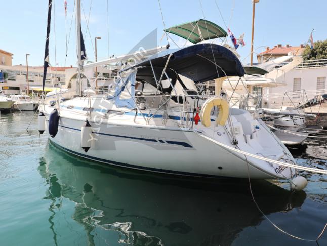 Sailing yacht Bavaria 36 Holiday for charter in Zadar