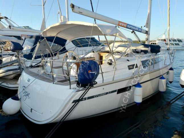 Sailing yacht Bavaria 37 Cruiser for charter in Marina Kornati