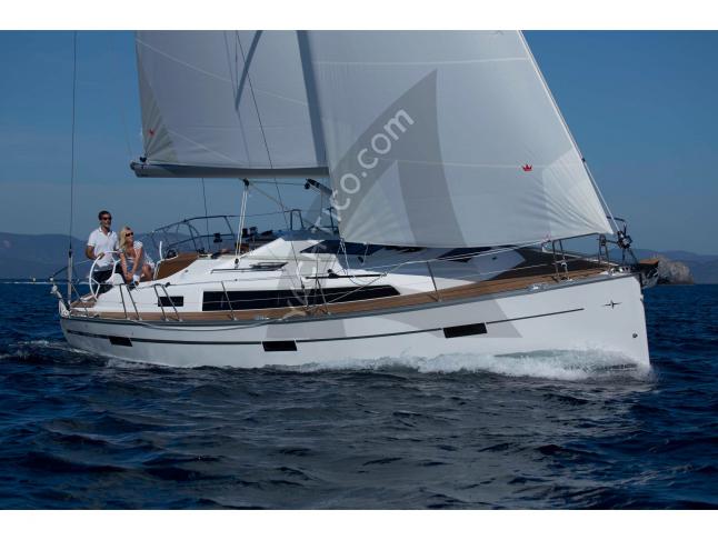 Segelyacht Bavaria 37 Cruiser Yachtcharter in Angra do Heroismo