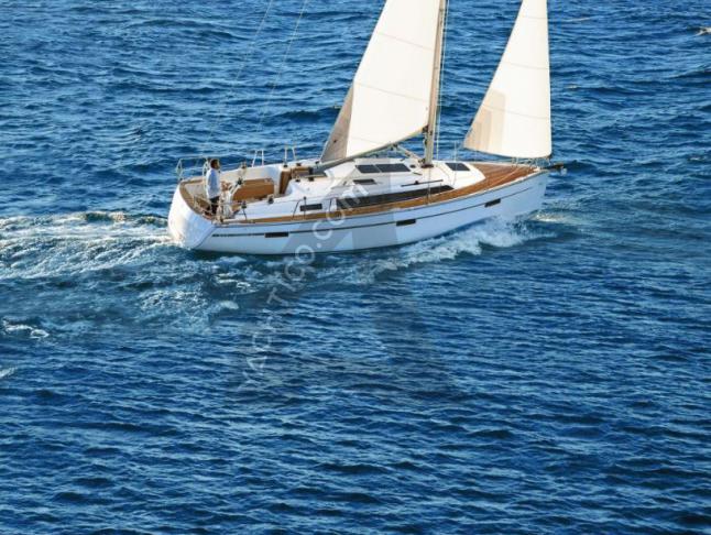 Yacht Bavaria 37 Cruiser chartern in Marina Lefkas