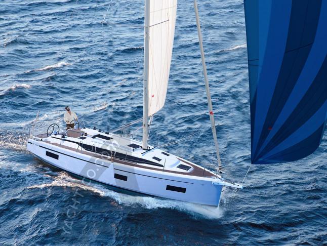 Yacht Bavaria 38 Cruiser chartern in Edil Nautica Marina