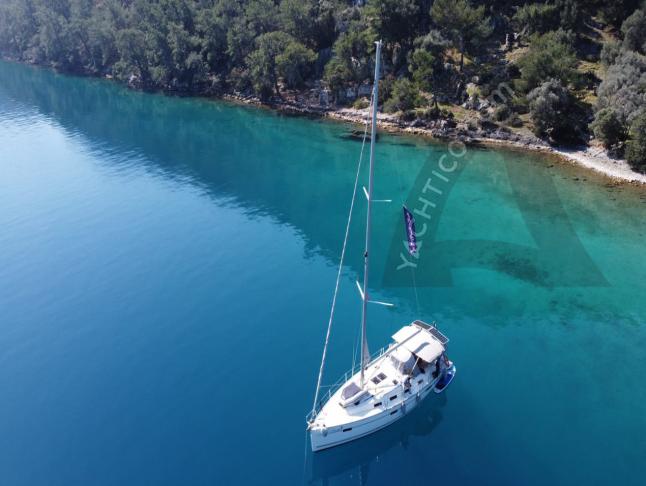 Yacht Bavaria 40 Cruiser available for charter in Fethiye