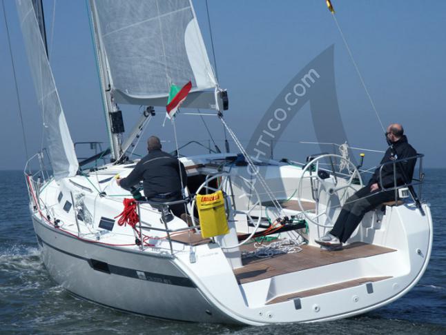Yacht Bavaria 40 Cruiser chartern in Portimao
