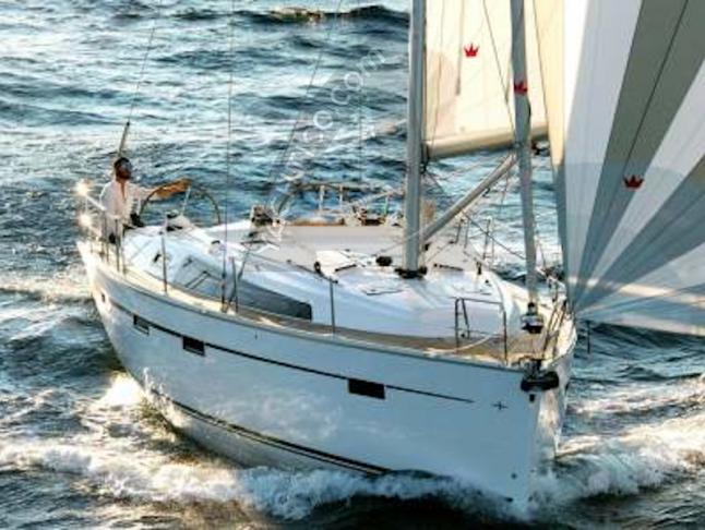 Yacht Bavaria 41 for hire in Agia Effimia