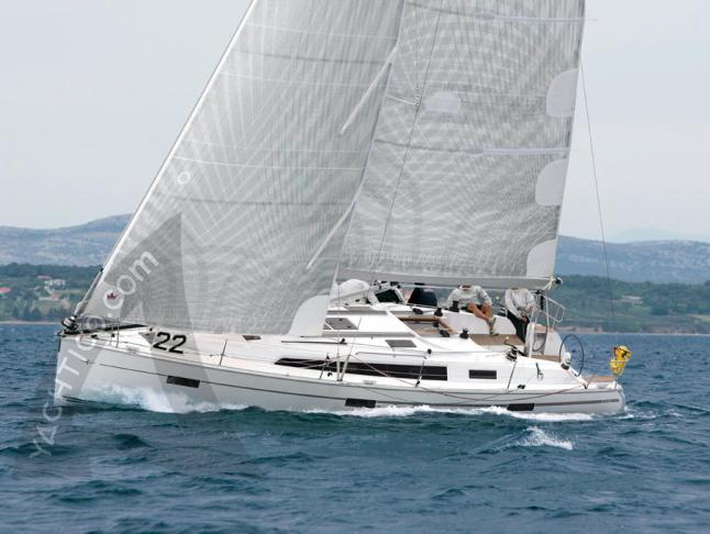 Yacht Bavaria 41 Cruiser Yachtcharter in Marina Veruda