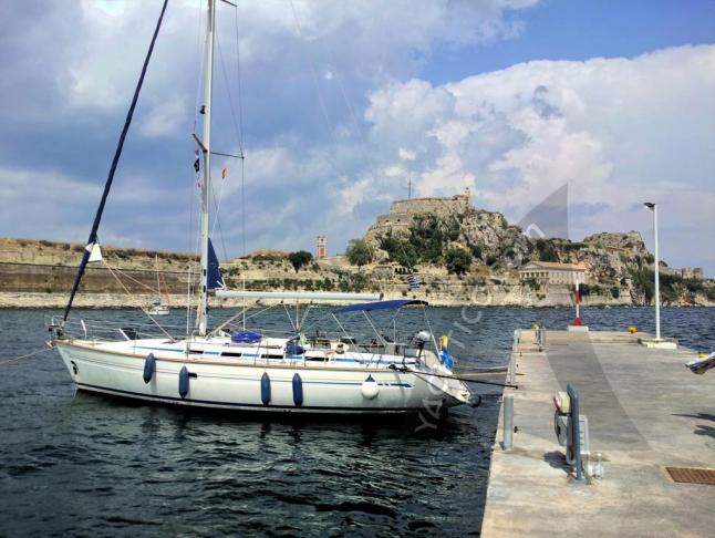 Sailing yacht Bavaria 42 for charter in Lefkas