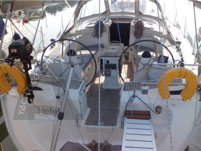Sailboat Bavaria 42 Cruiser for charter in Skiathos