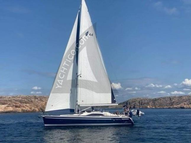 Sailing yacht Bavaria 44 Vision available for charter in Bergen