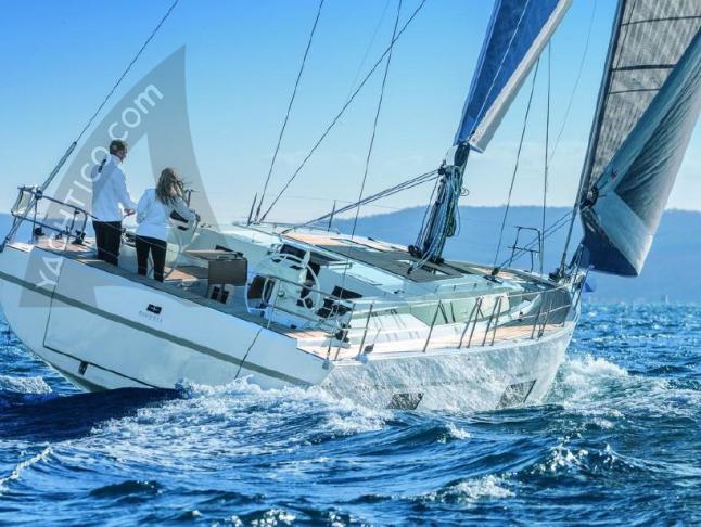 Segelboot Bavaria 45 Cruiser chartern in Lefkas