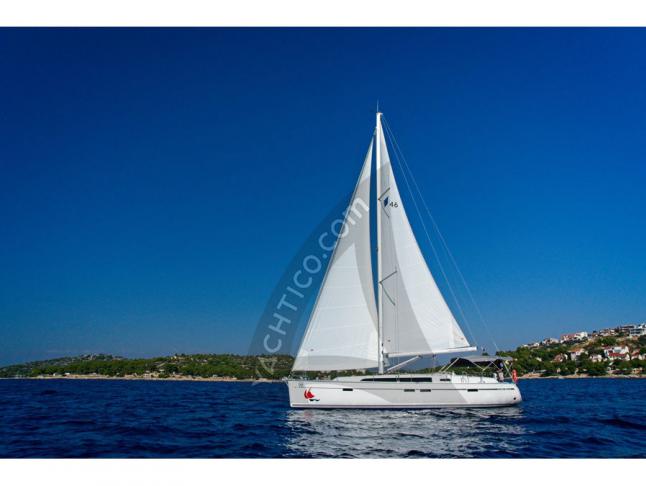 Sailing yacht Bavaria 46 Cruiser for rent in Marina Hramina