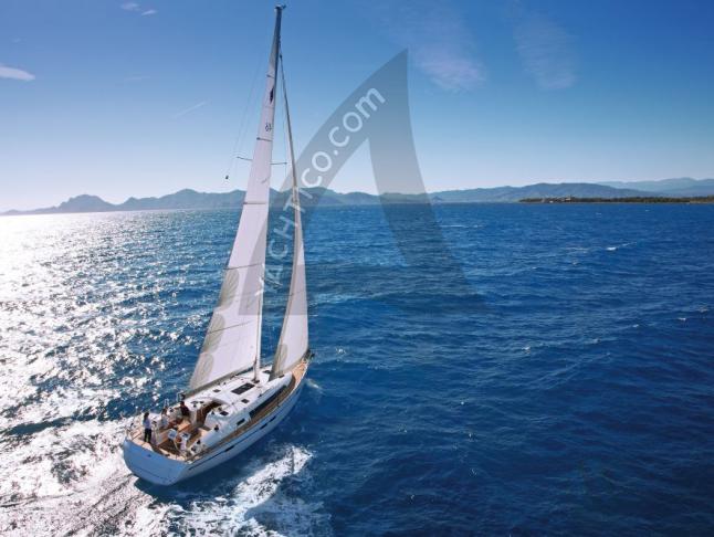 Sailing yacht Bavaria 46 Cruiser for rent in Marina Hramina