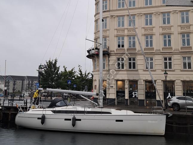 Segelyacht Bavaria 46 Cruiser chartern in Göteborg City Marina