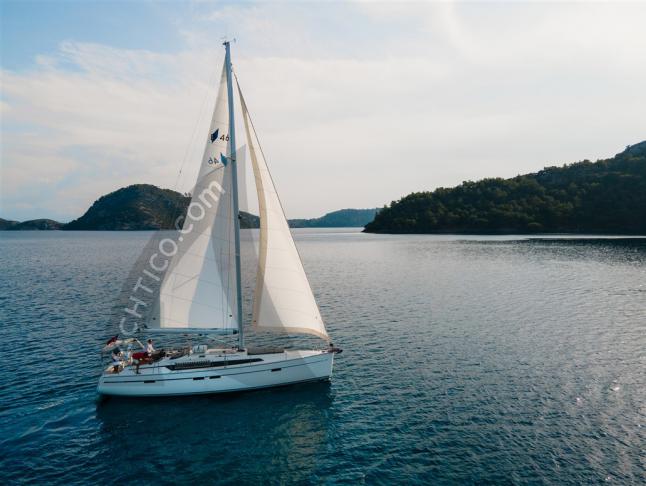 Sailing yacht Bavaria 46 Cruiser available for charter in Fethiye