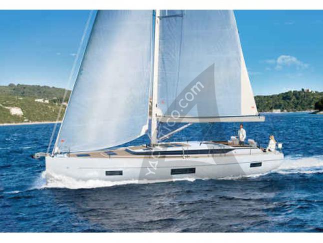 Yacht Bavaria 50 Cruiser for hire in Marina Zadar