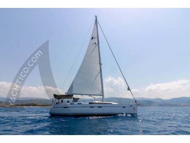 Yacht Bavaria 51 Cruiser available for charter in Marina di Portorosa