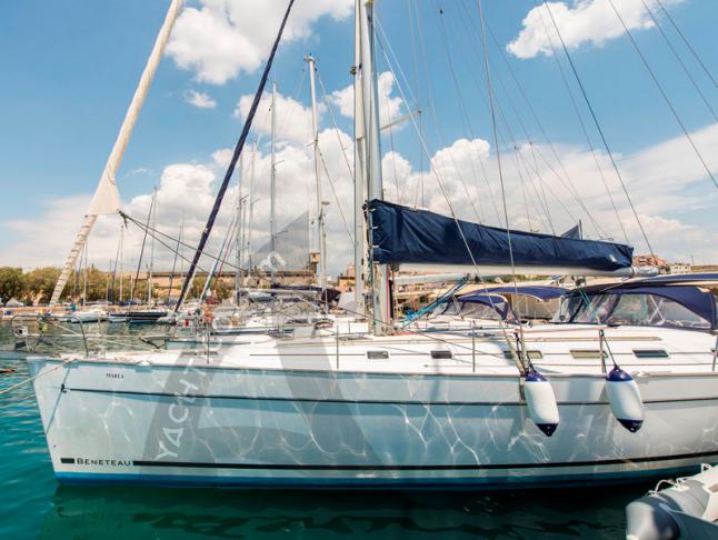 Sailboat Cyclades 50.5 for hire in Port Lavrio