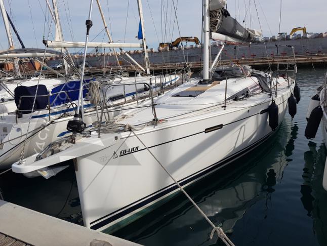 Segelyacht Dehler 38 Yachtcharter in Le Lavandou