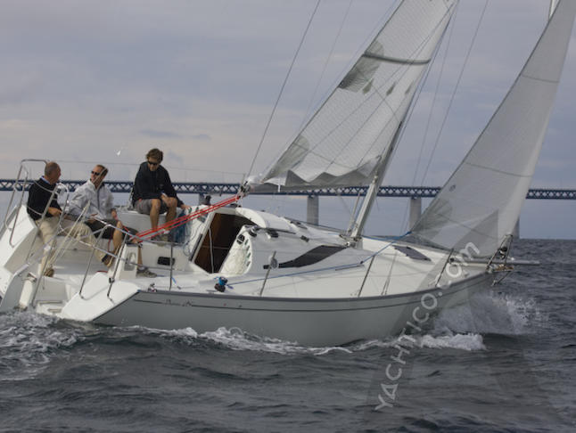 Sailing boat Delphia 28 Sport available for charter in Marina Bjoerlanda Kile