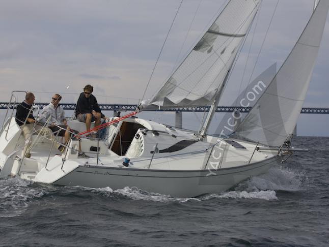 Segelyacht Delphia 28 Sport chartern in Marina Bjoerlanda Kile