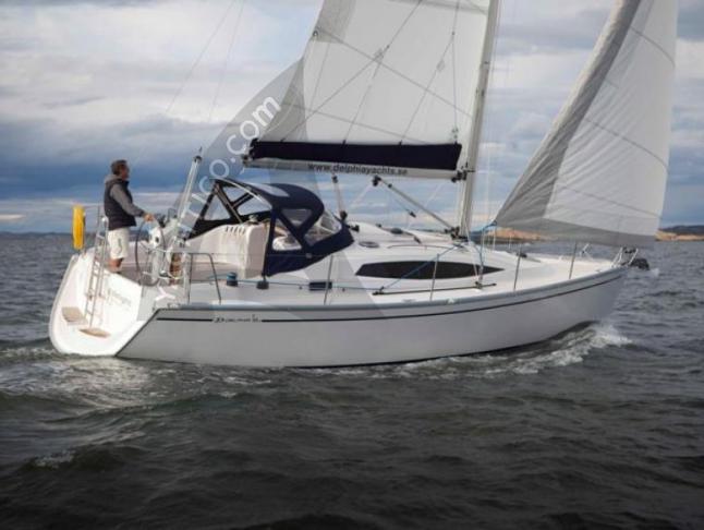 Sailing yacht Delphia 33.3 for rent in Palma
