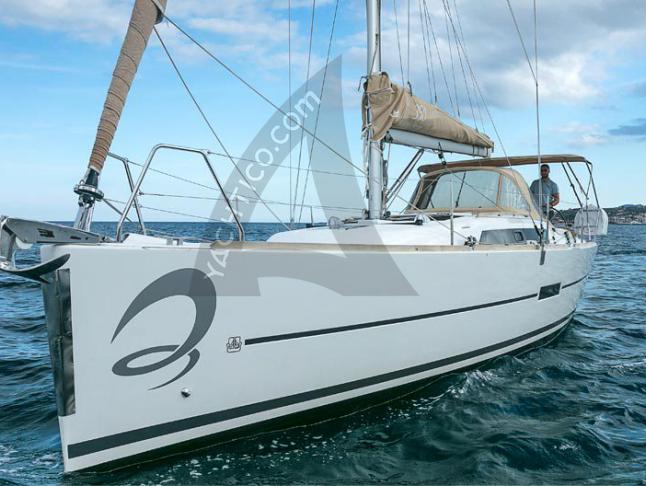 Sailing boat Dufour 350 Grand Large for charter in Portisco