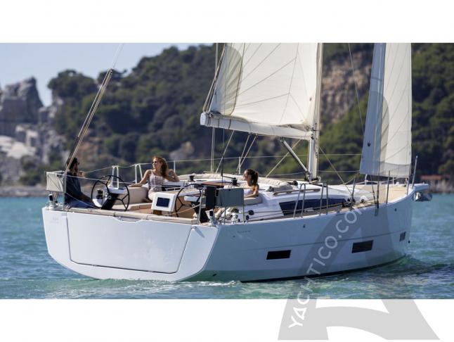 Segelboot Dufour 390 Grand Large chartern in Marina Kastela