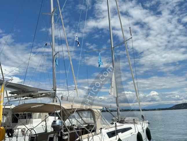 Sailing yacht Dufour 390 Grand Large available for charter in Preveza