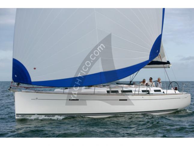 Yacht Dufour 425 Grand Large Yachtcharter in Ragusa