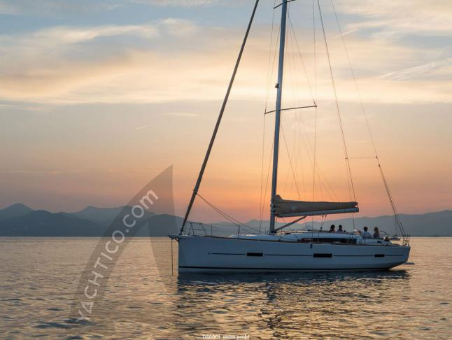 Yacht Dufour 460 chartern in Gouvia