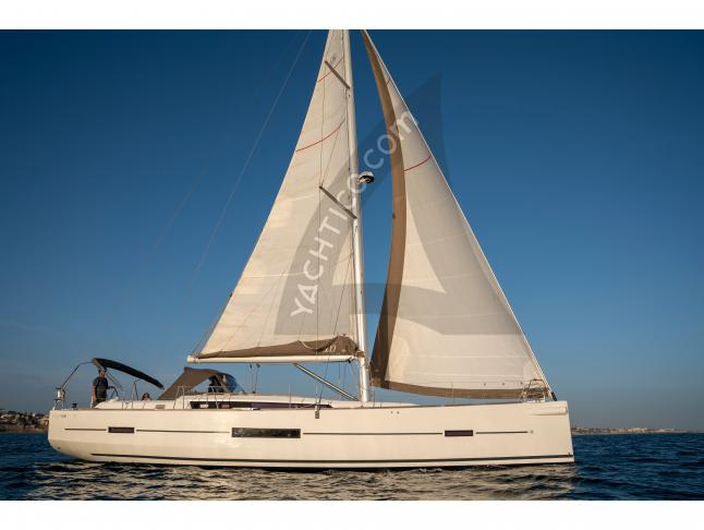 Yacht Dufour 500 Grand Large available for charter in Sant Antoni de Portmany